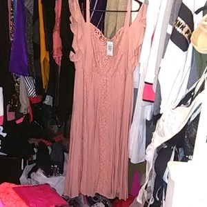 NEW TORRID DRESS SIZE1(16/18)